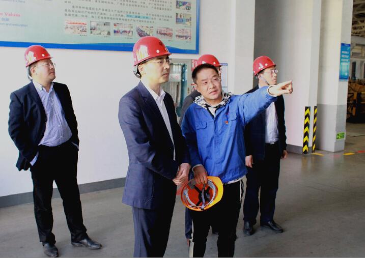 2018年4月9日，宣城市委常委、常务副市长汪谦慎来JDB电子电缆参观调查