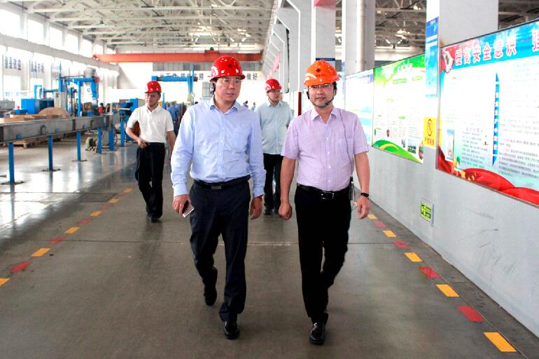 2018年5月25日，北京航天科工一院副院长史红卫、南大科技董事长韩平等辅导来公司参观